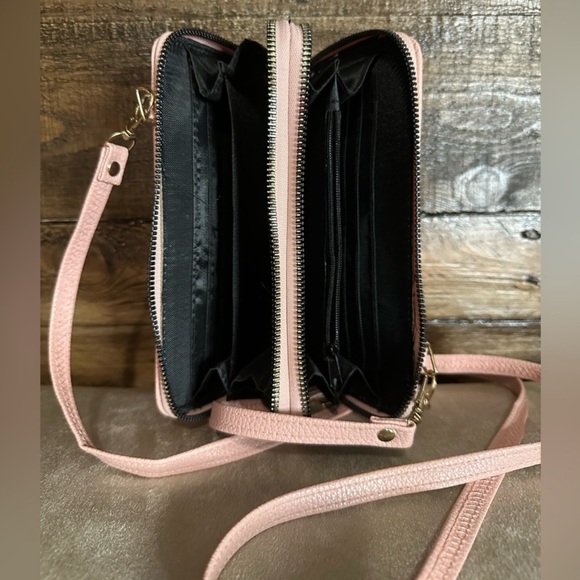 Pink Crossbody Wallet - Picture 4 of 4